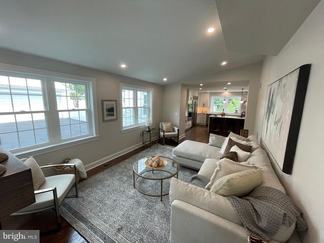723 S LATCHES LN, Merion Station, PA 19066