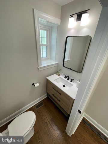 723 S LATCHES LN, Merion Station, PA 19066