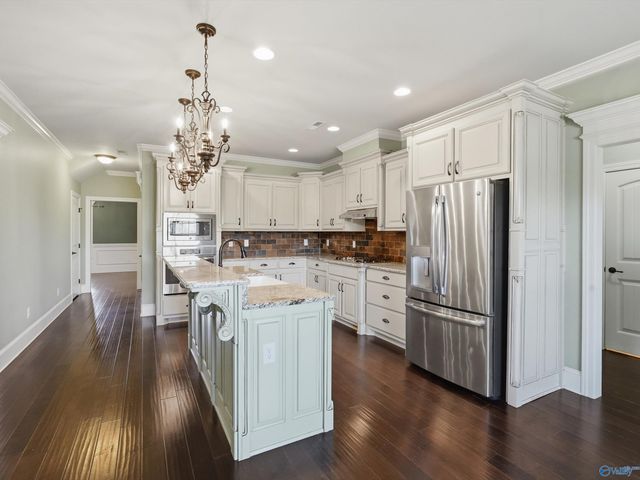 13434 Covington Drive, Athens, AL 35613