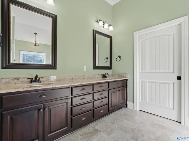 13434 Covington Drive, Athens, AL 35613