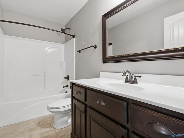13434 Covington Drive, Athens, AL 35613