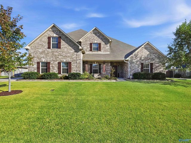 13434 Covington Drive, Athens, AL 35613
