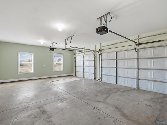 13434 Covington Drive, Athens, AL 35613