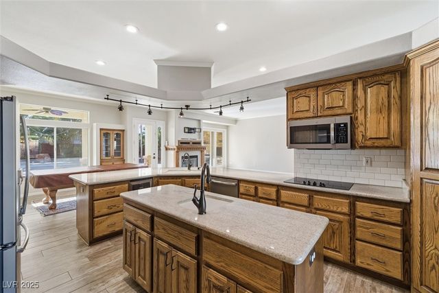 61 East Calvada Boulevard, Pahrump, NV 89048