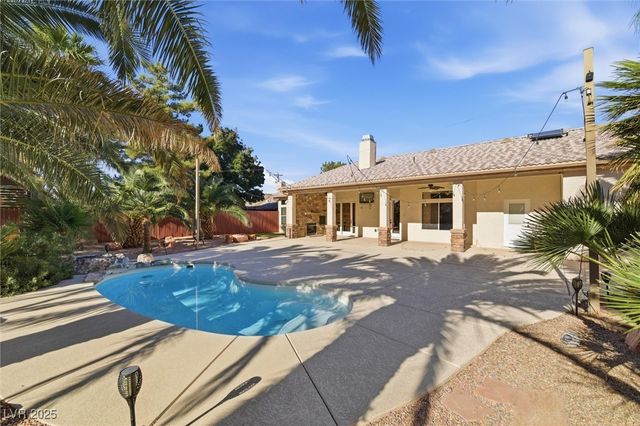 61 East Calvada Boulevard, Pahrump, NV 89048