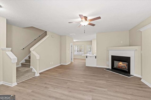 4901 Robinson Square Drive NW, Acworth, GA 30101