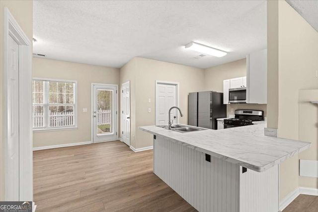 4901 Robinson Square Drive NW, Acworth, GA 30101