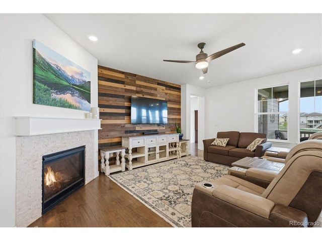 8105 S Vandriver Way, Aurora, CO 80016