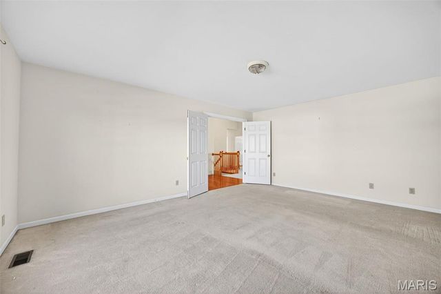 915 Waterford Villas Court 56, Lake St Louis, MO 63367