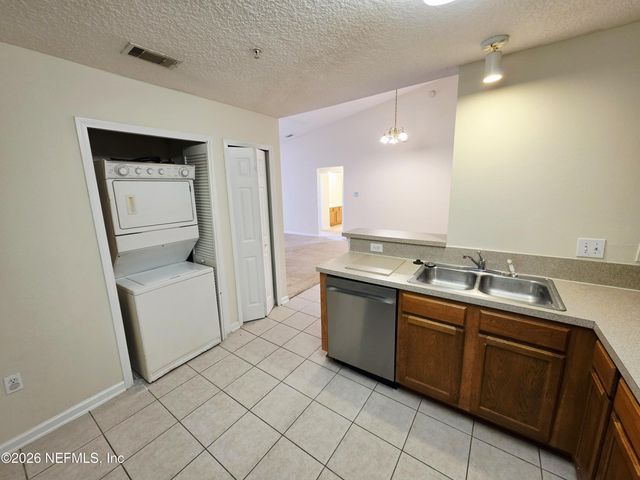 9505 ARMELLE Way 15, Jacksonville, FL 32257