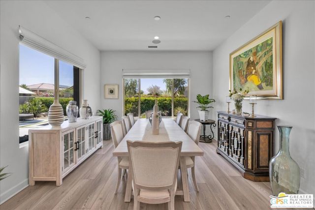 31 Chardonnay, Rancho Mirage, CA 92270