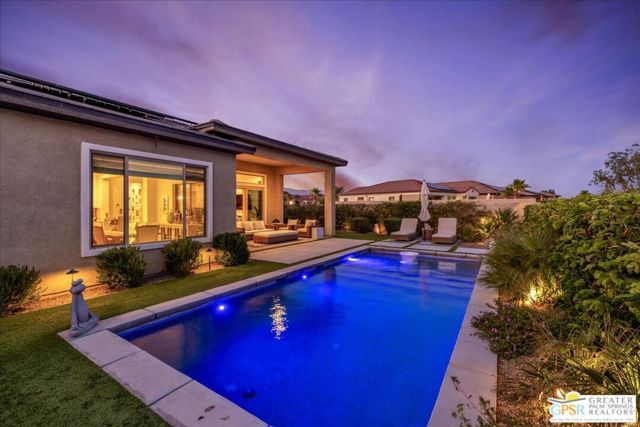 31 Chardonnay, Rancho Mirage, CA 92270