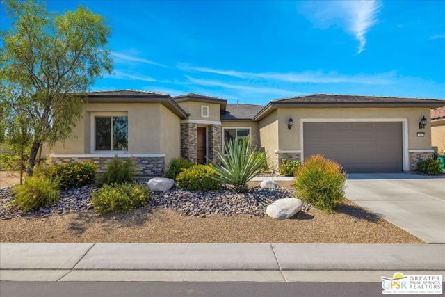 31 Chardonnay, Rancho Mirage, CA 92270