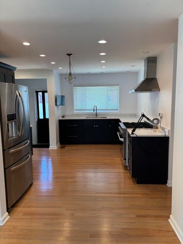 8108 Madison Avenue, Munster, IN 46321