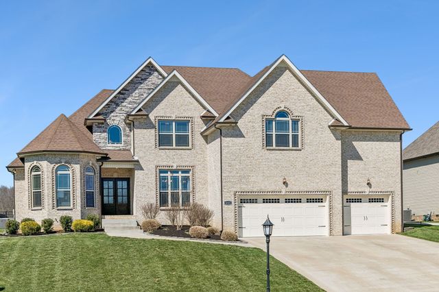 8325 Turnbull Dr, Pleasant View, TN 37146