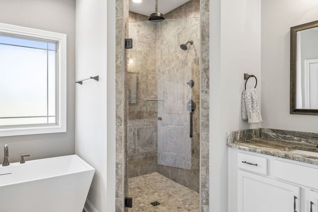 8325 Turnbull Dr, Pleasant View, TN 37146