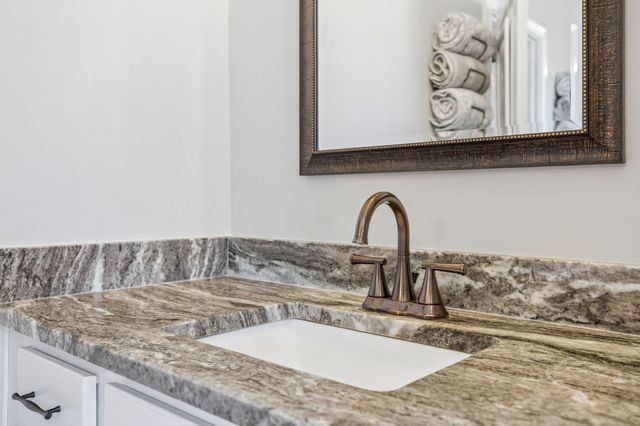 8325 Turnbull Dr, Pleasant View, TN 37146