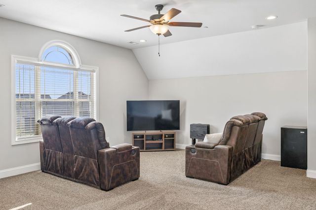 8325 Turnbull Dr, Pleasant View, TN 37146