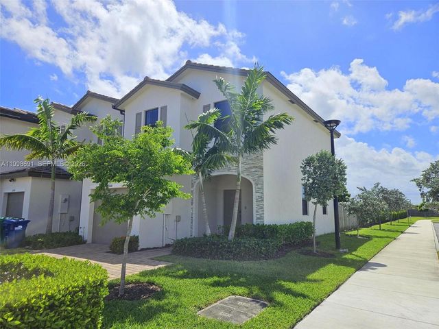 23500 SW 129th Path, Homestead, FL 33032