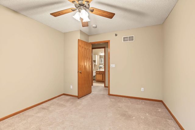 8399 Kimball Drive, Eden Prairie, MN 55347