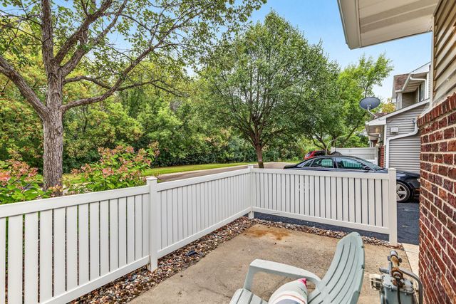 8399 Kimball Drive, Eden Prairie, MN 55347