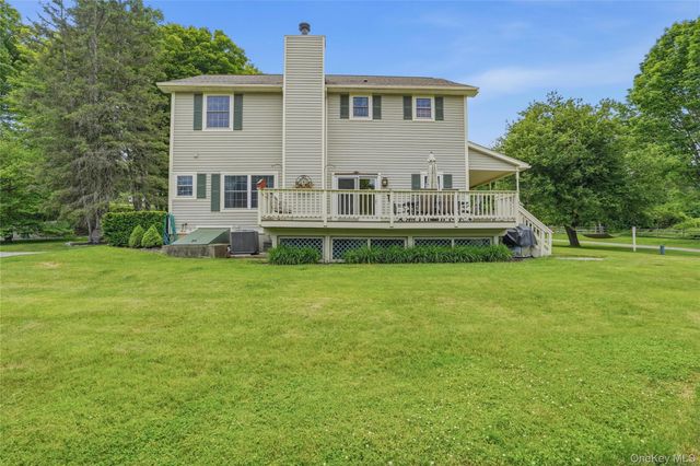 226 Cart Road C, Dover Plains, NY 12522