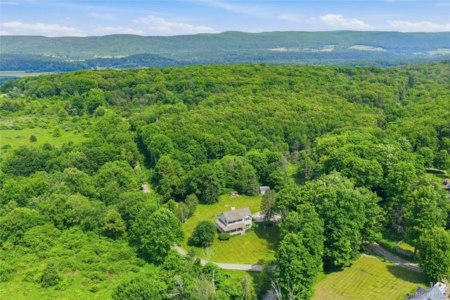 226 Cart Road C, Dover Plains, NY 12522