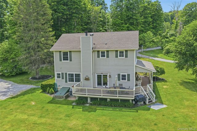 226 Cart Road C, Dover Plains, NY 12522