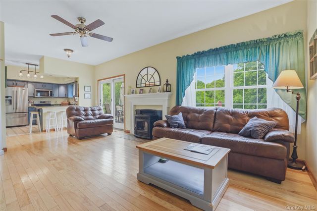 226 Cart Road C, Dover Plains, NY 12522
