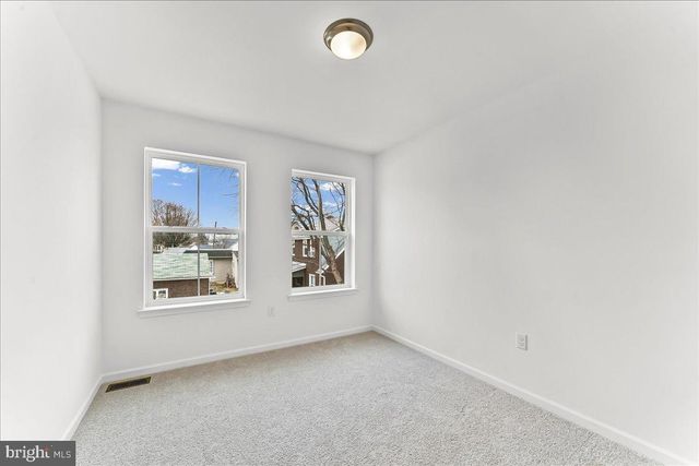 203 CHESTNUT PKWY, Wallingford, PA 19086