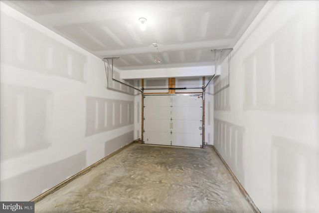 203 CHESTNUT PKWY, Wallingford, PA 19086