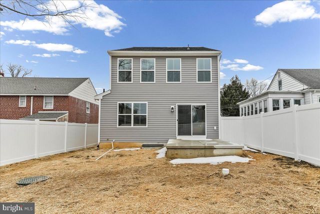 203 CHESTNUT PKWY, Wallingford, PA 19086