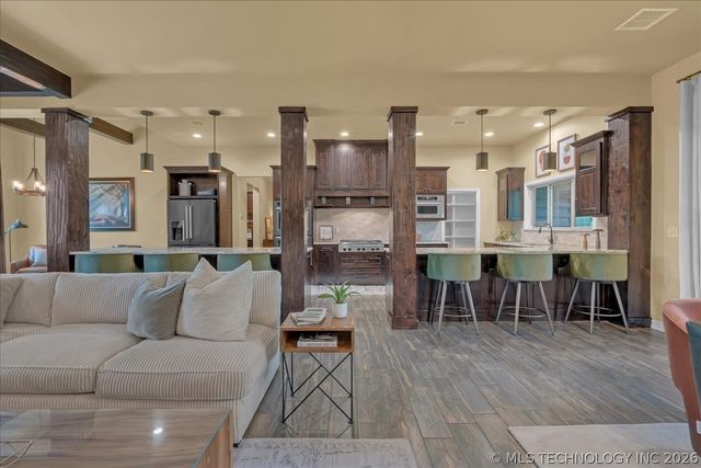 12636 S 13th Place, Jenks, OK 74037