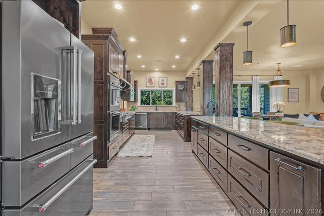 12636 S 13th Place, Jenks, OK 74037