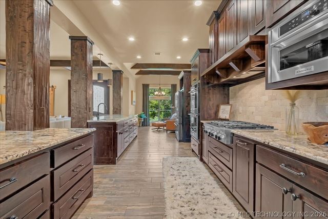 12636 S 13th Place, Jenks, OK 74037