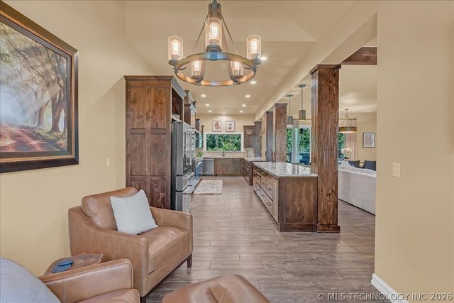 12636 S 13th Place, Jenks, OK 74037