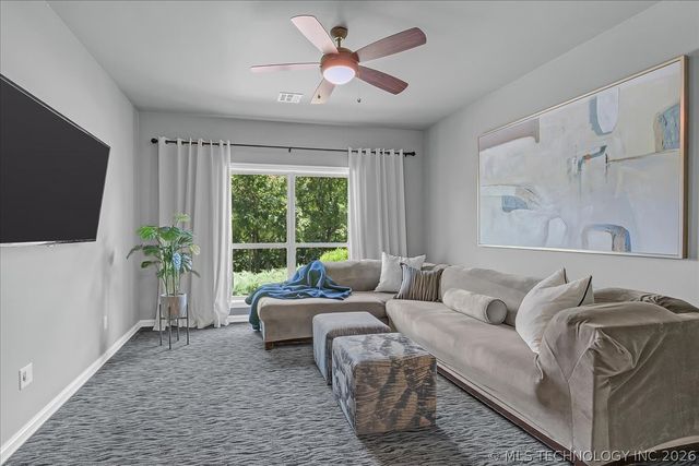 12636 S 13th Place, Jenks, OK 74037