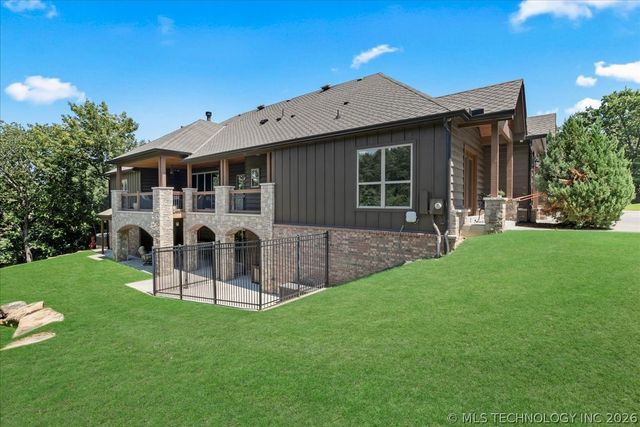 12636 S 13th Place, Jenks, OK 74037