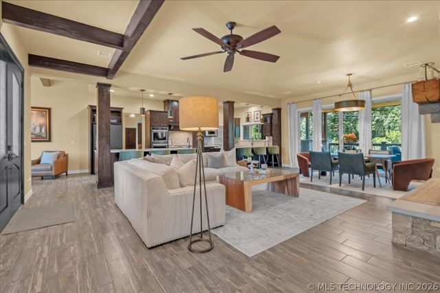 12636 S 13th Place, Jenks, OK 74037