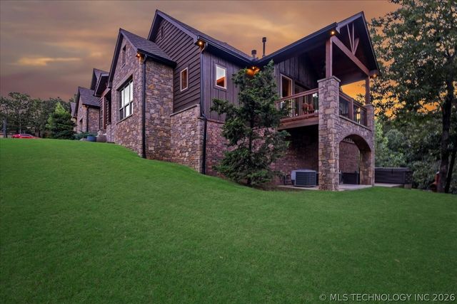 12636 S 13th Place, Jenks, OK 74037