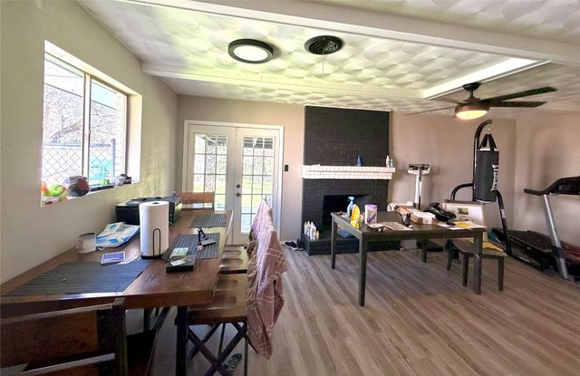 439 Shorewood Drive, Duncanville, TX 75116