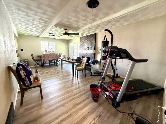 439 Shorewood Drive, Duncanville, TX 75116