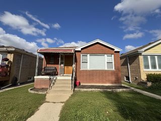 3648 W 81st Street, Chicago, IL 60652