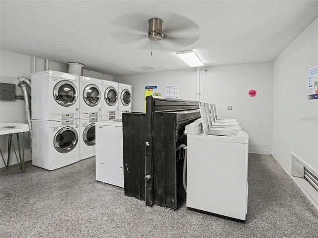 525 CONWAY ROAD 180, Orlando, FL 32807