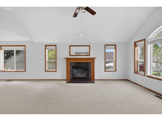 2605 Se BALBOA Dr, Vancouver, WA 98683