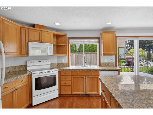 2605 Se BALBOA Dr, Vancouver, WA 98683