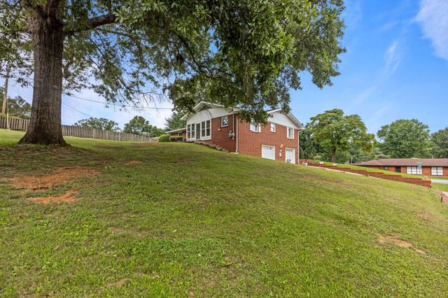 618 Melville Avenue, Chattanooga, TN 37412