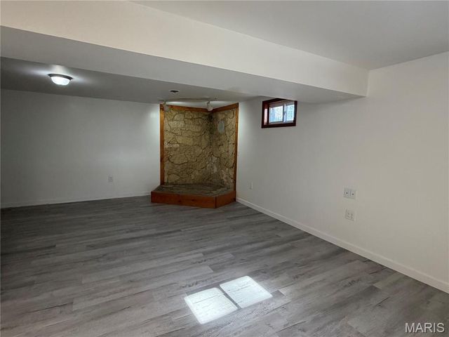 1800 E 9th Street, Washington, MO 63090