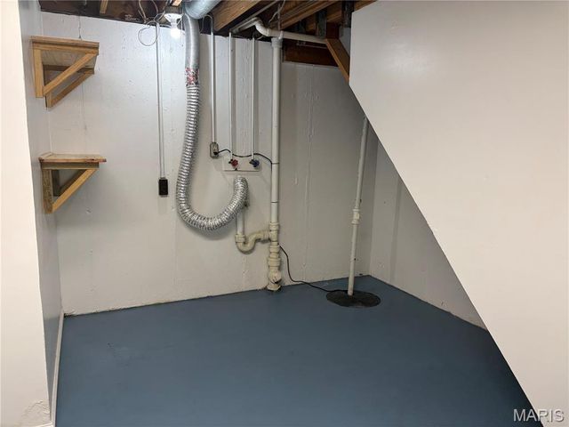 1800 E 9th Street, Washington, MO 63090