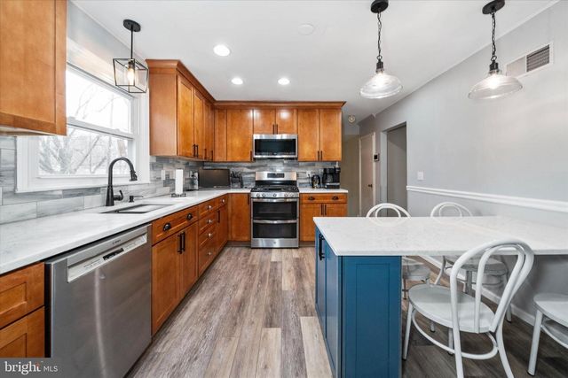 3301 ENGLEWOOD RD, Wilmington, DE 19810